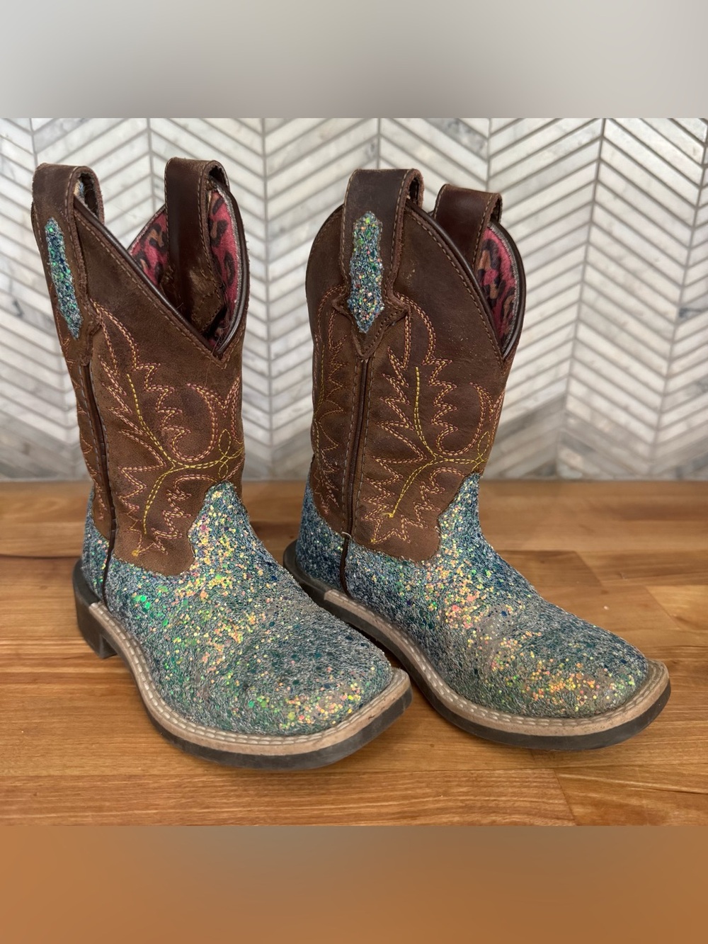 Shyanne Girls Glitterama Teal Blue Western Boots Broad Square Toe Girls Size 9 D